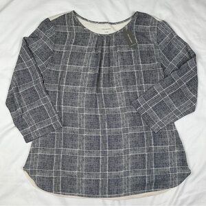 van heusen womens 3/4 sleeve scoop neck pleated t-shirt.